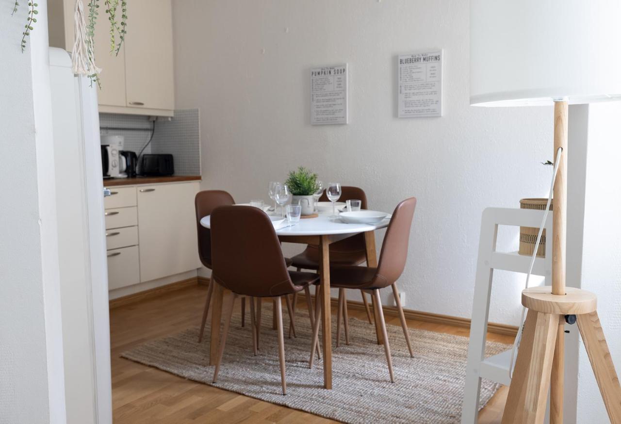 2Ndhomes Cozy And Spacious Studio In Idyllic Katajanokka 赫尔辛基 外观 照片