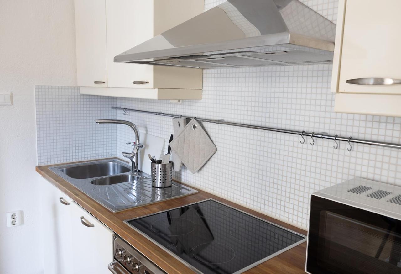 2Ndhomes Cozy And Spacious Studio In Idyllic Katajanokka 赫尔辛基 外观 照片